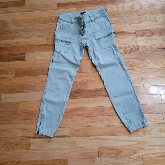 Loft mint green pants - Picture 2 of 4